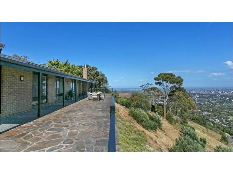 9 Seaview Road, Mount Osmond SA 5064