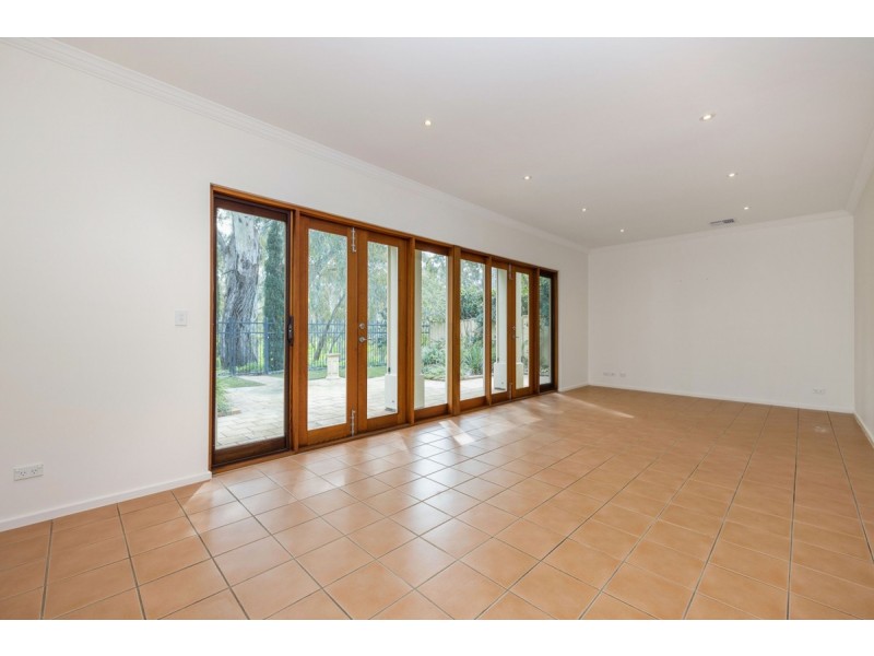 84 Tenth Avenue, Joslin SA 5070