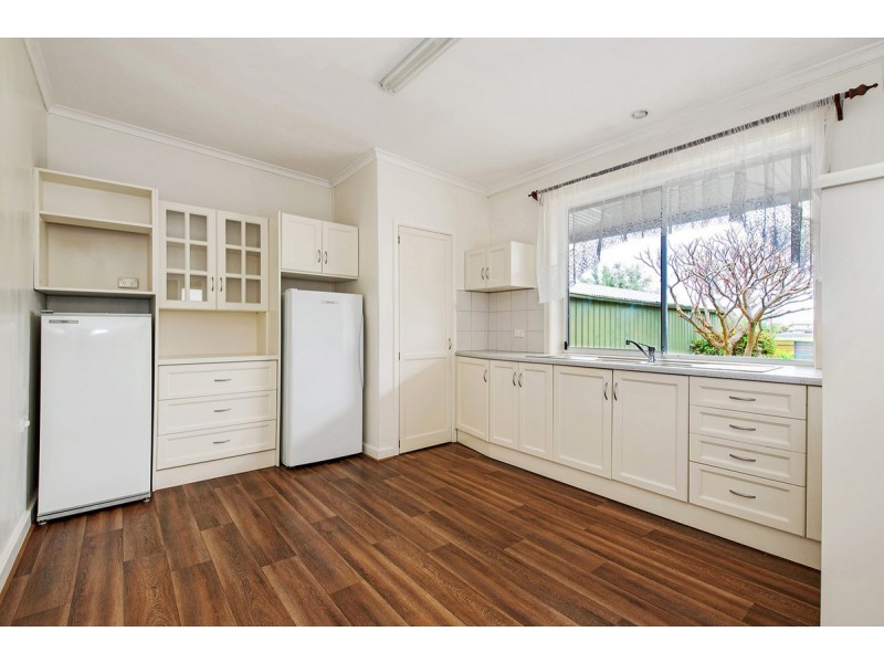 36 Sampson Road, Mitchell Park SA 5043