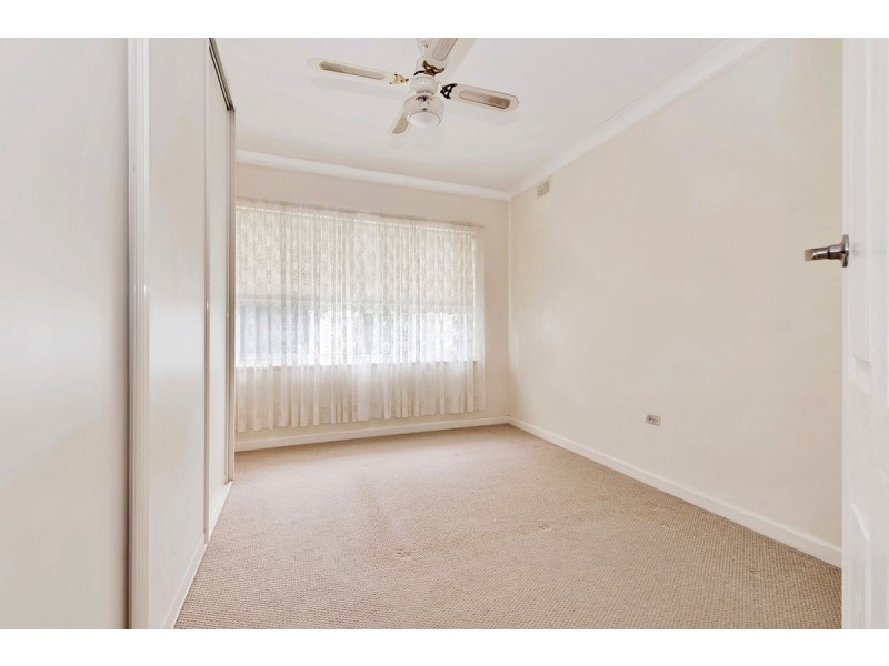 36 Sampson Road, Mitchell Park SA 5043