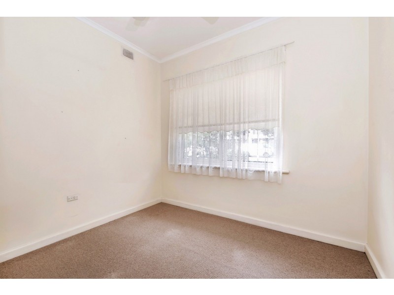 36 Sampson Road, Mitchell Park SA 5043