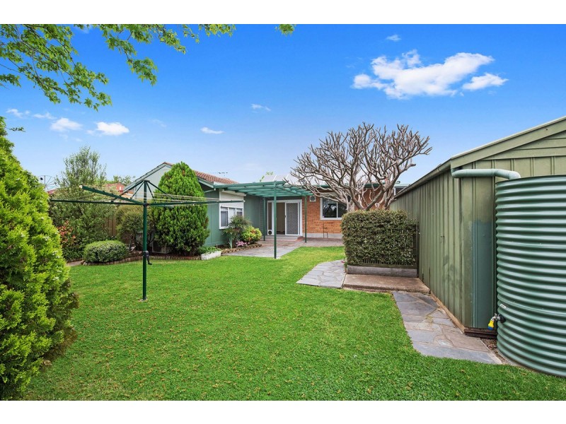 36 Sampson Road, Mitchell Park SA 5043