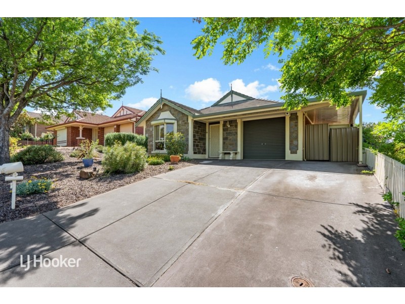 24 Rotz Court, Golden Grove SA 5125