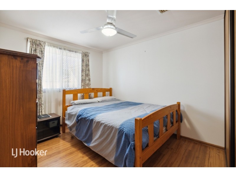 24 Rotz Court, Golden Grove SA 5125