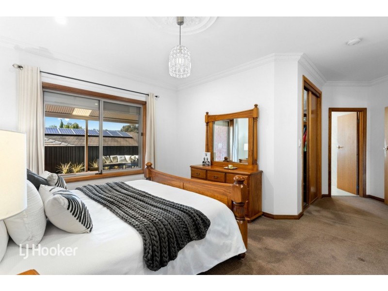 6 Kingfisher Circuit, Flagstaff Hill SA 5159