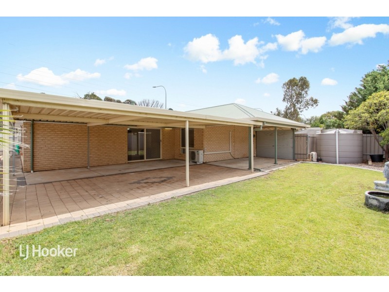 2 Sterling Court, Smithfield Plains SA 5114