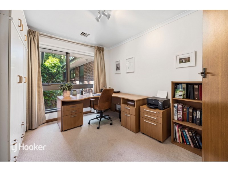 10 Hillridge Drive, Belair SA 5052