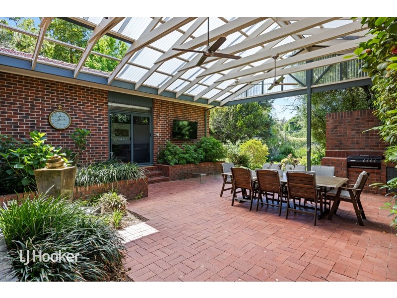 10 Hillridge Drive, Belair SA 5052