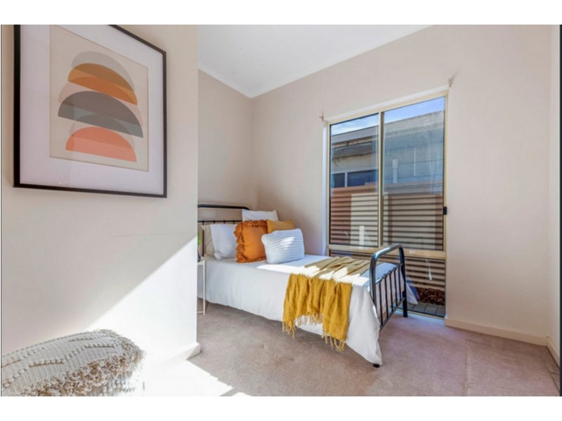 21 John Avenue, Tranmere SA 5073