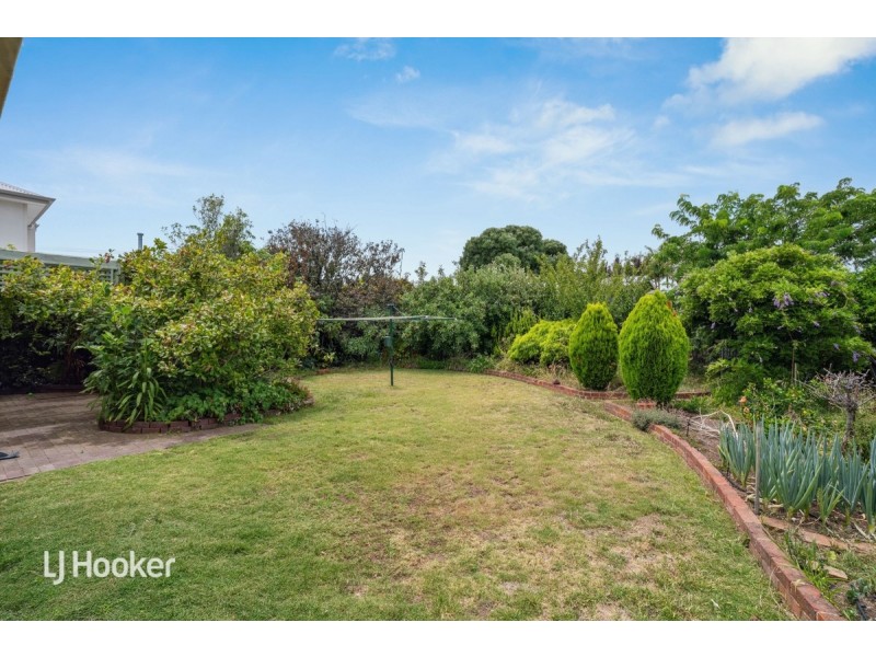 17 Joan Av Cliff Street, Glengowrie SA 5044