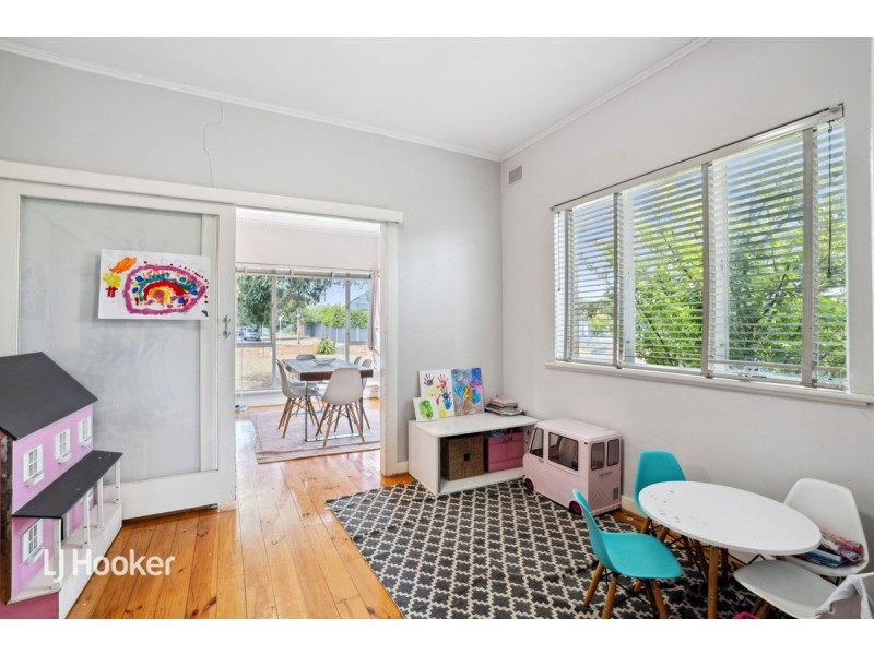 17 Joan Av Cliff Street, Glengowrie SA 5044