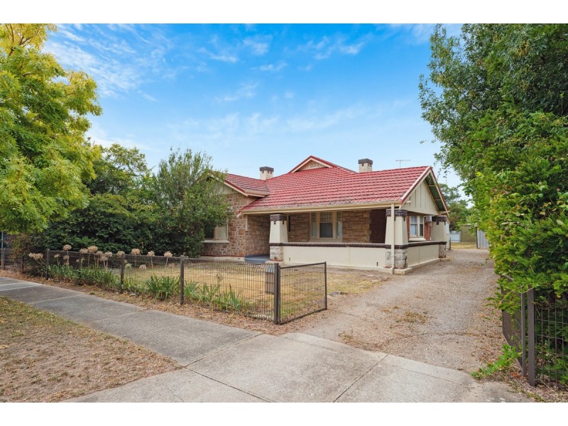 4 Canterbury Avenue, Trinity Gardens SA 5068