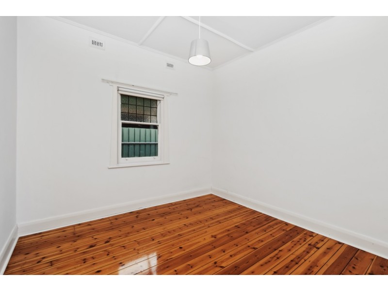 4 Canterbury Avenue, Trinity Gardens SA 5068