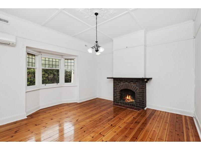 4 Canterbury Avenue, Trinity Gardens SA 5068