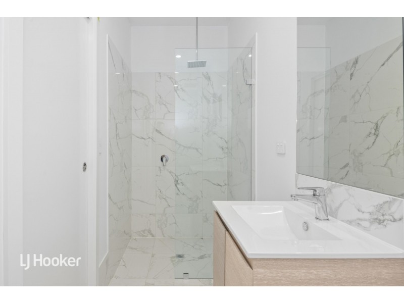 5/10 Grundy Terrace, Christies Beach SA 5165