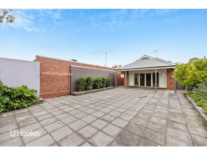 33 Hauteville Terrace, Eastwood SA 5063