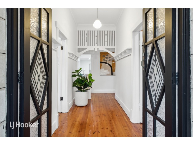 15 Lynington Street, Tusmore SA 5065