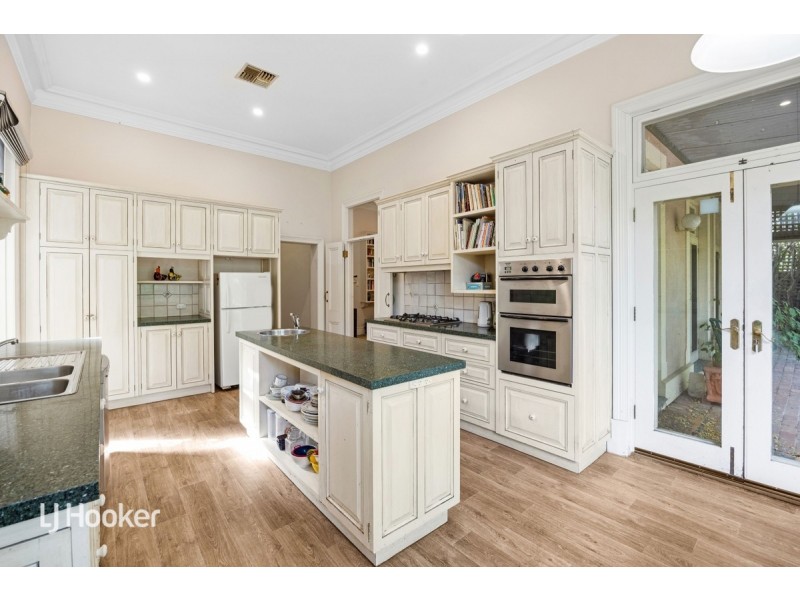 302 Kensington Road, Leabrook SA 5068