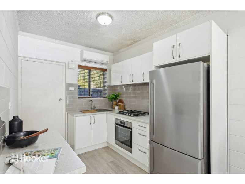 3/2 Emerson Road, Black Forest SA 5035