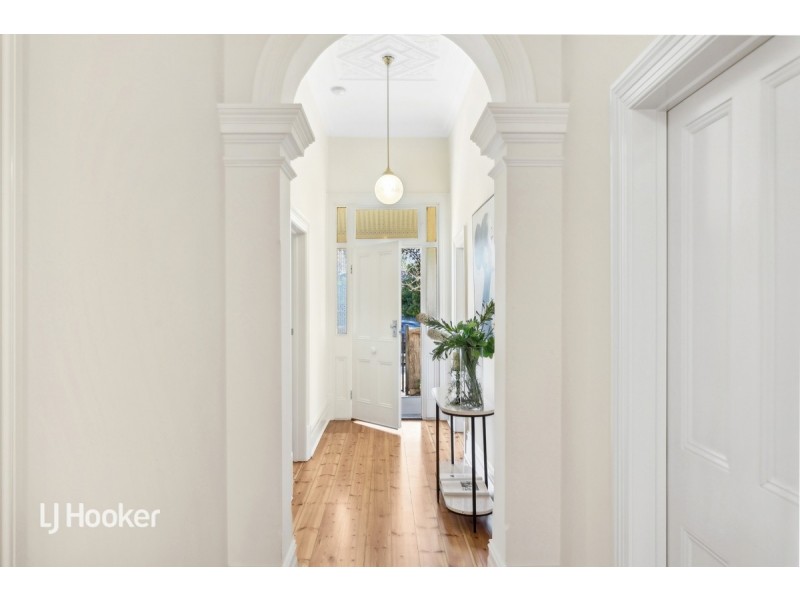 38 Shipsters Road, Kensington Park SA 5068