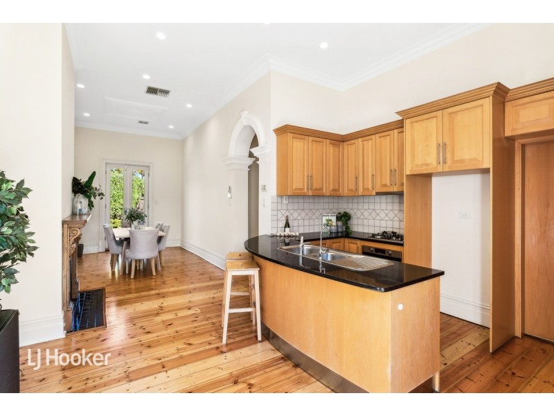 38 Shipsters Road, Kensington Park SA 5068