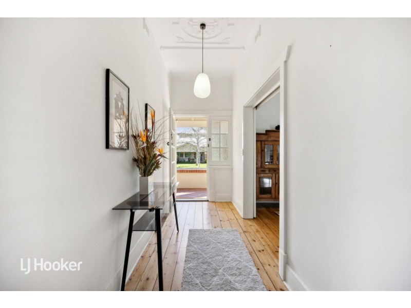 1 Farah Place, Cumberland Park SA 5041