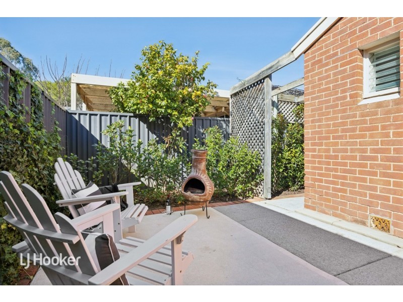 1 Farah Place, Cumberland Park SA 5041