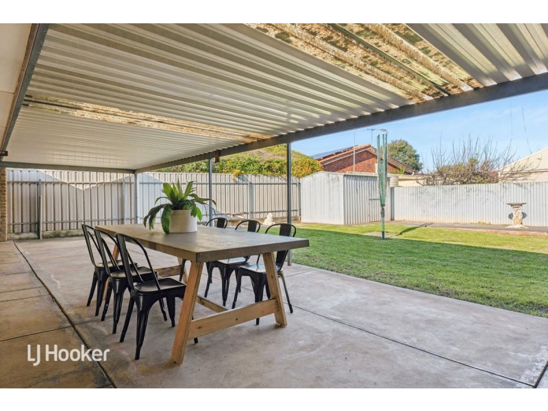1 Tranquil Court, Campbelltown SA 5074