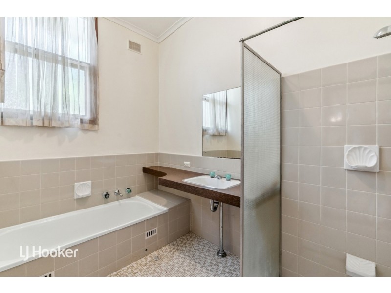 13 Ramsgate Avenue, Modbury Heights SA 5092