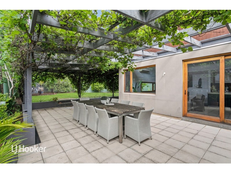 60 Shipsters Road, Kensington Park SA 5068