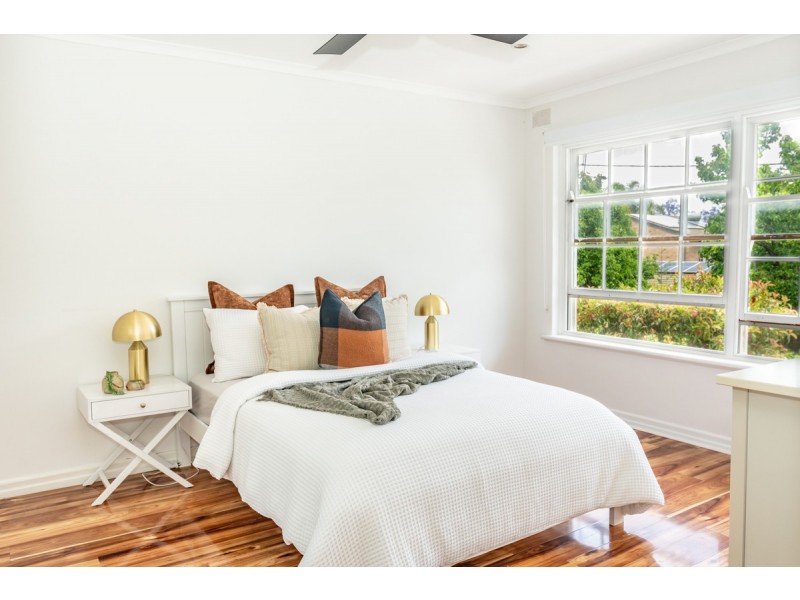 11 Rodger Avenue, Leabrook SA 5068