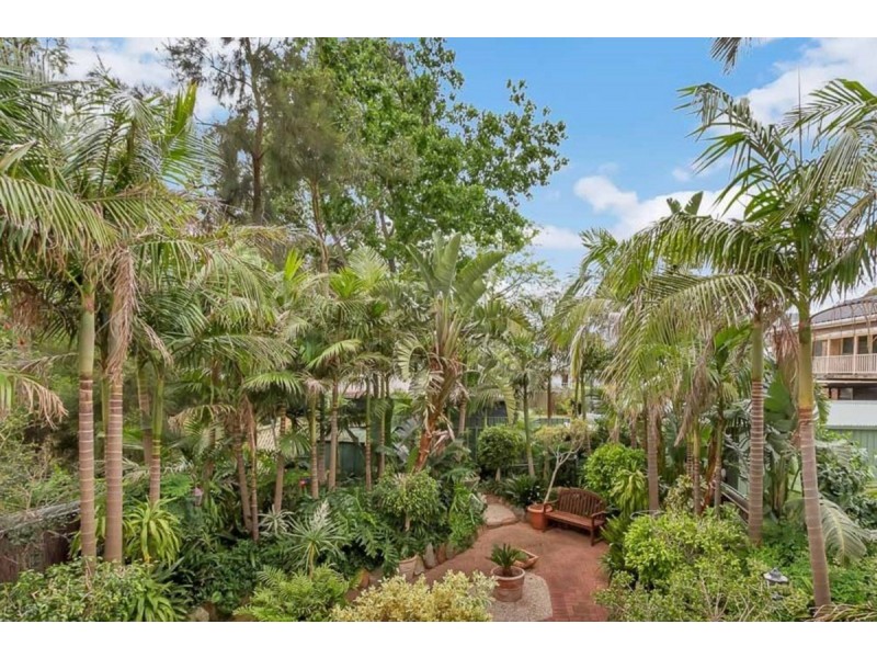 11 Rodger Avenue, Leabrook SA 5068