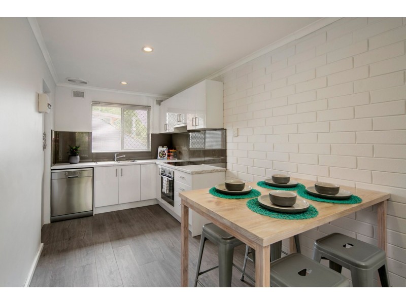 10/4 Loch Street, Stepney SA 5069