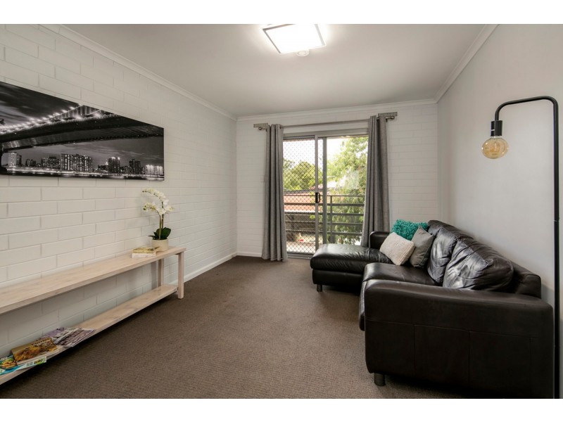 10/4 Loch Street, Stepney SA 5069