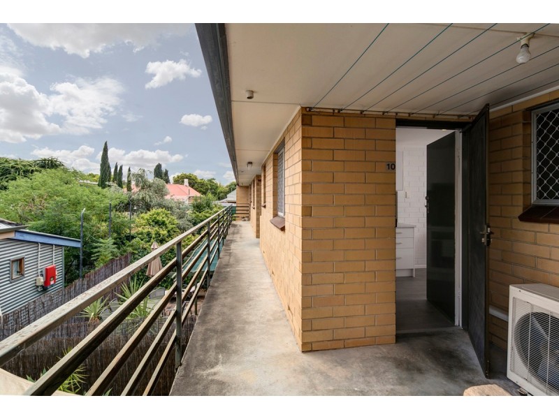 10/4 Loch Street, Stepney SA 5069