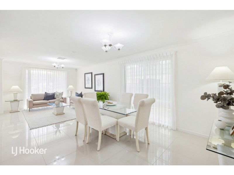 9 Grand Boulevard, Seaford Rise SA 5169