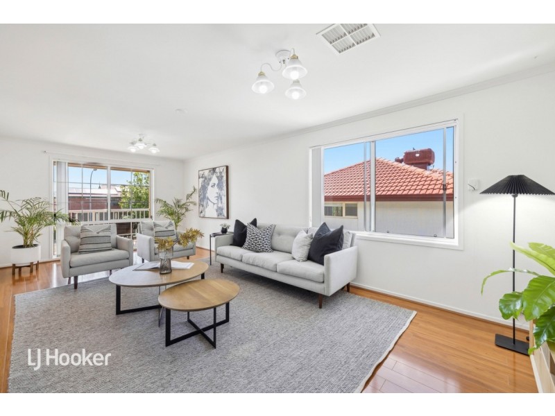 9 Grand Boulevard, Seaford Rise SA 5169