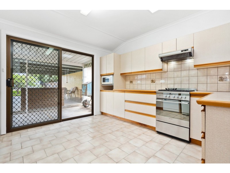 24 Rochester Street, Leabrook SA 5068