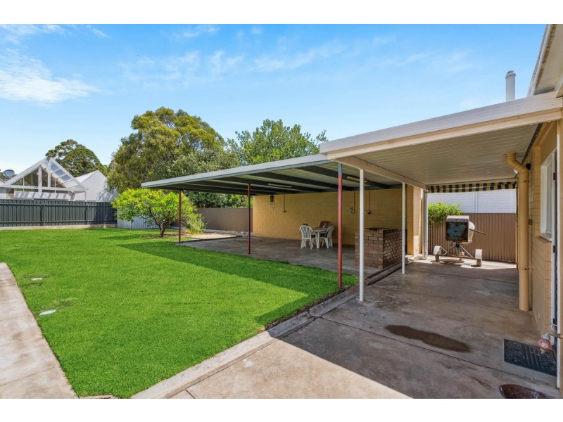 24 Rochester Street, Leabrook SA 5068