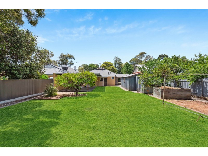 24 Rochester Street, Leabrook SA 5068