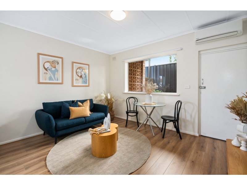 1/72 Downing Street, Hove SA 5048