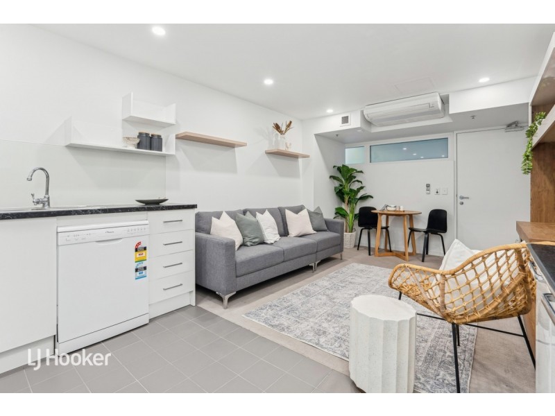 215/281-286 North Terrace, Adelaide SA 5000