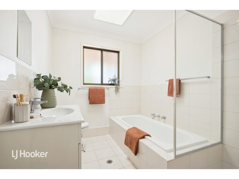 2A East Parade, Kingswood SA 5062