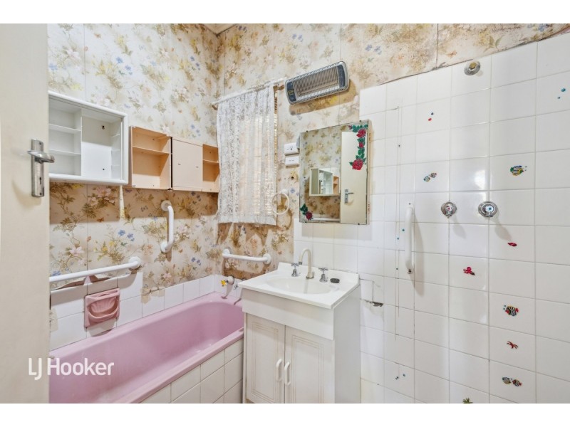 9 Munro Avenue, Seaton SA 5023