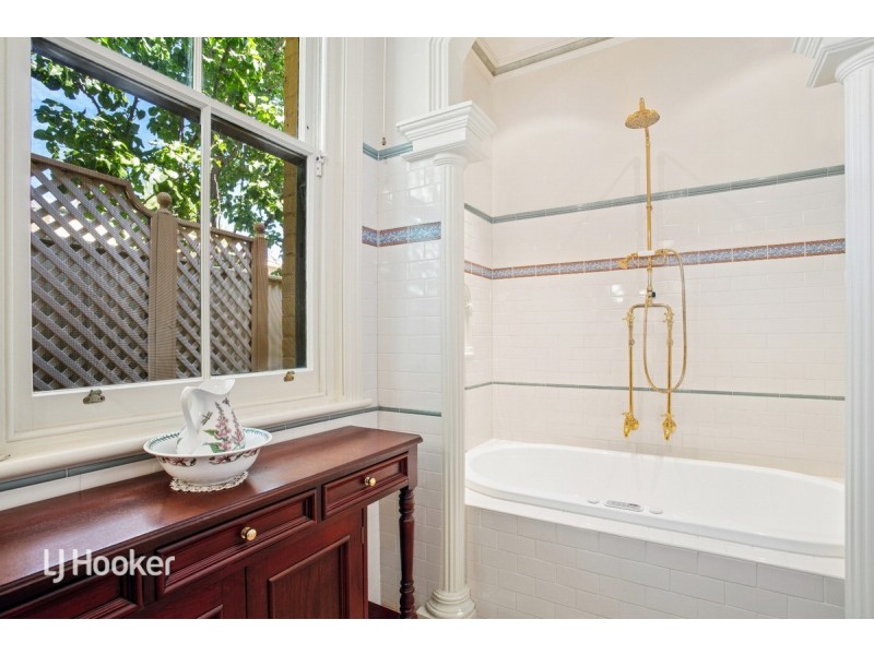 3 Oval Terrace, Kensington Park SA 5068