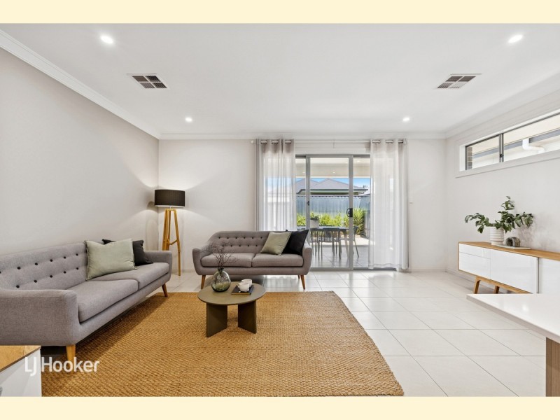 86 Tarranna Avenue, Park Holme SA 5043