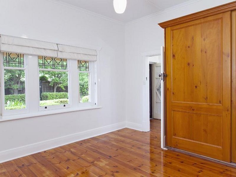 15 Lynington Street, Tusmore SA 5065