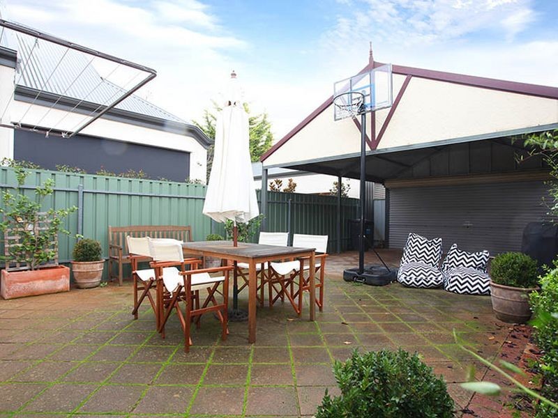 2 Clyde Street, Parkside SA 5063