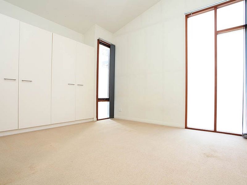 33 Symonds Place, Adelaide SA 5000
