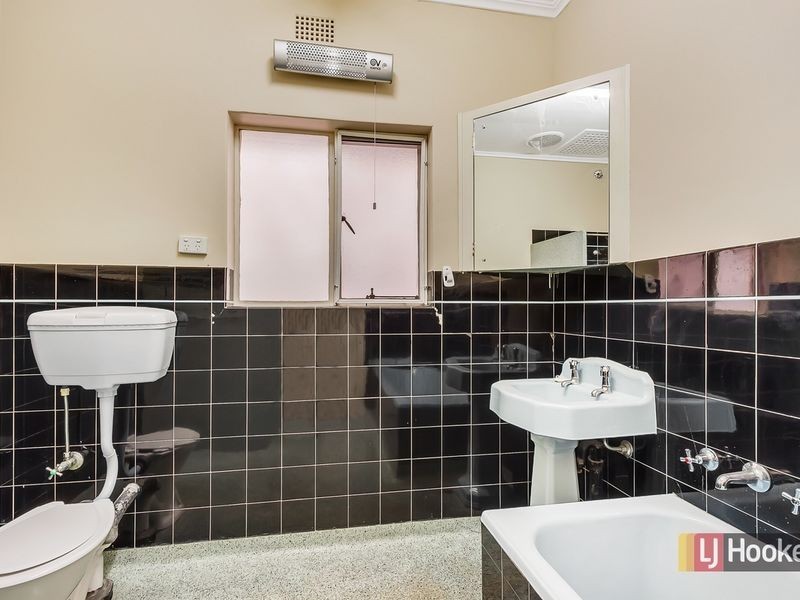 2 Montrose Avenue, Netherby SA 5062